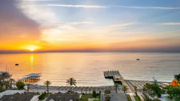 SUNLAND RESORT HOTEL KEMER Pools & Beach