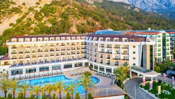 SUNLAND RESORT HOTEL KEMER Pools & Beach