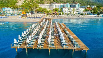 SUNLAND RESORT HOTEL KEMER Pools & Beach