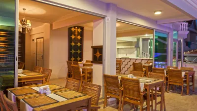 SUNNY HILL ALYA Restaurants