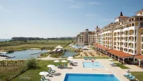 SUNRISE ALL SUITES FAMILY  RESORT Pools & Beach