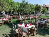 SUNRISE RESORT HOTEL Restaurants