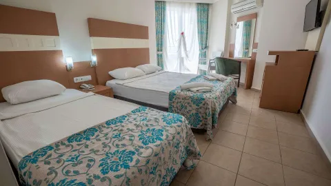 SUNSTAR BEACH HOTEL Rooms