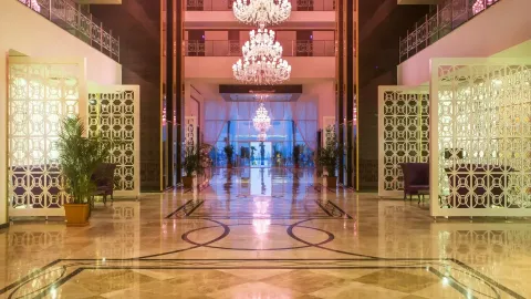 SUNSTAR RESORT HOTEL Lobby