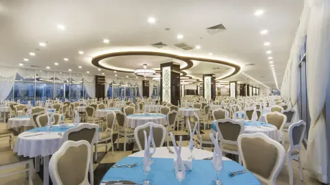 SUNSTAR RESORT HOTEL Restaurants