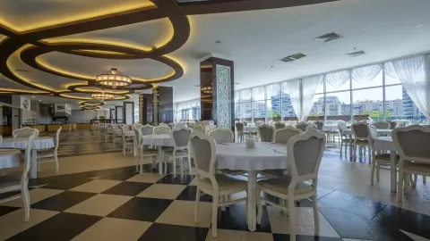 SUNSTAR RESORT HOTEL Restaurants