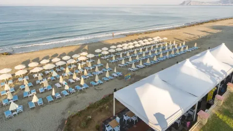 SUNSTAR RESORT HOTEL Pools & Beach