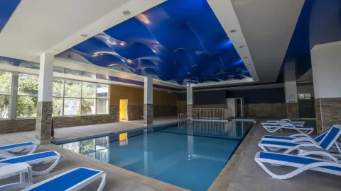 SUNSTAR RESORT HOTEL Pools & Beach