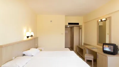 SURAL GARDEN HOTEL Rooms