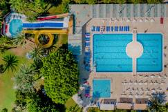 SURAL HOTEL Pools & Beach