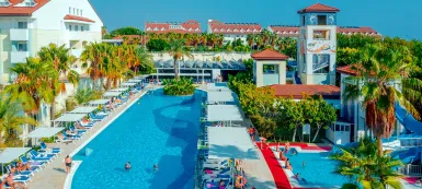 SURAL RESORT HOTEL Pools & Beach