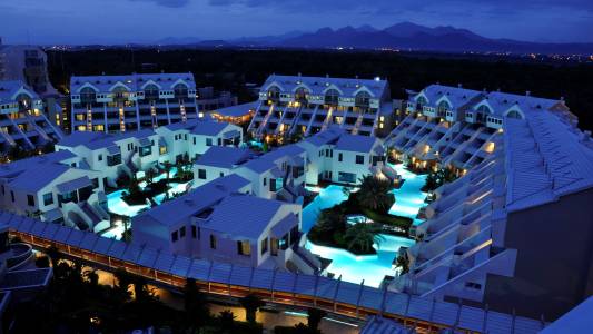 SUSESI LUXURY RESORT-SPA Pools & Beach