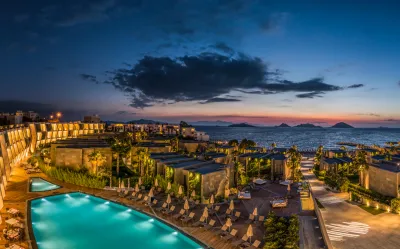 SWISSOTEL RESORT BODRUM BEACH Pools & Beach