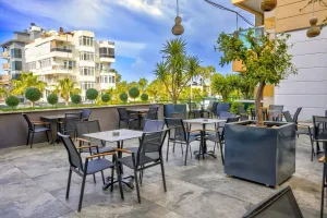 TAC PREMIER HOTEL-SPA Restaurants