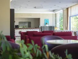 TAL BEACH HOTEL Lobby