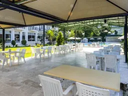 TAL BEACH HOTEL Restaurants