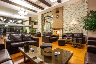 TERRA COMPLEX Lobby