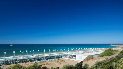 TERRACE ELITE RESORT HOTEL Pools & Beach