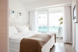 THE BEACHFRONT HOTEL ADULT ONLY 16+ Rooms