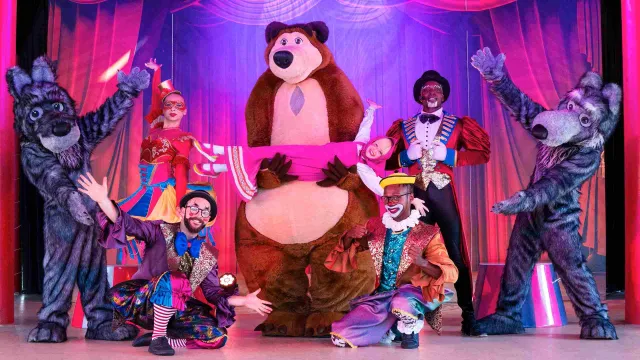THE LAND OF LEGENDS KINGDOM Activities
