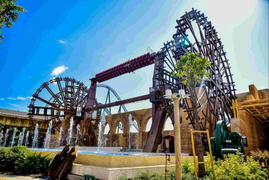 THE LAND OF LEGENDS KINGDOM Activities