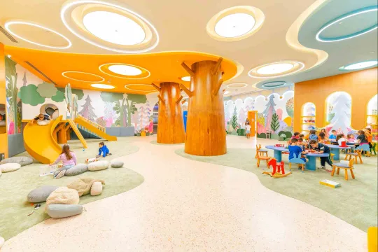THE LAND OF LEGENDS KINGDOM Mini Club