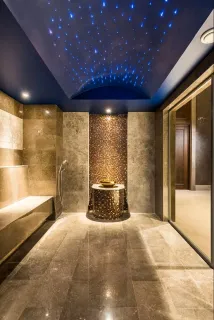 THE LAND OF LEGENDS KINGDOM Spa