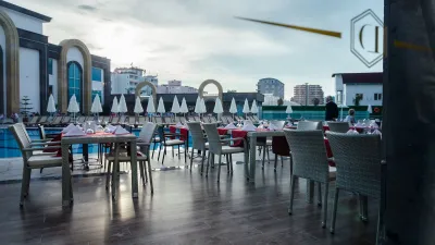 THE LUMOS DELUXE RESORT HOTEL-SPA Restaurants