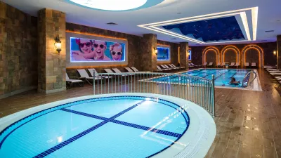 THE LUMOS DELUXE RESORT HOTEL-SPA Spa