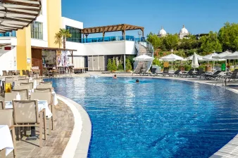 THE MARILIS HILL RESORT Pools & Beach