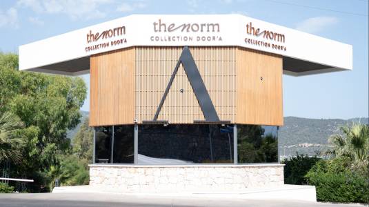 THE NORM COLLECTION DOORA General Images