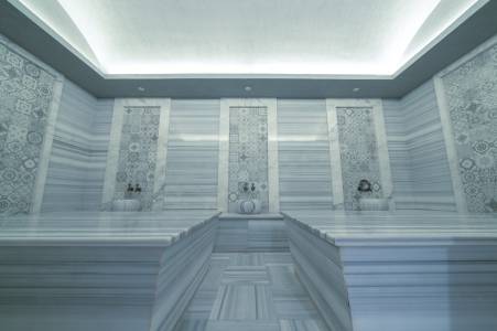 THE NORM COLLECTION DOORA Spa