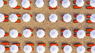 THE PALACE HOTEL Pools & Beach