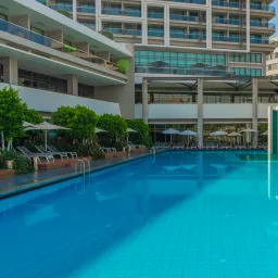 THE SENSE DELUXE HOTEL Pools & Beach