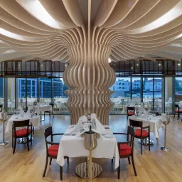 THE SENSE DELUXE HOTEL Restaurants