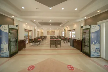 TIANA BEACH RESORT Restaurants