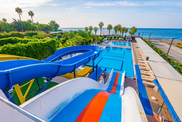 TIMO RESORT HOTEL Pools & Beach
