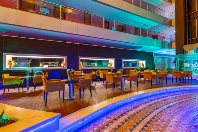 TIMO RESORT HOTEL Bars