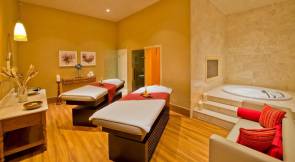 TITANIC DELUXE LARA Spa