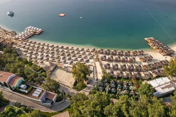 TITANIC LUXURY COLLECTION BODRUM Pools & Beach