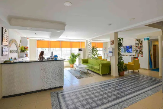 TONOZ BEACH HOTEL Lobby