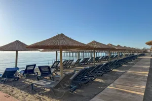 TRANSATLANTIK BEACH HOTEL Pools & Beach
