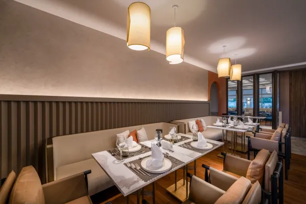 TRENDY PALM BEACH Restaurants