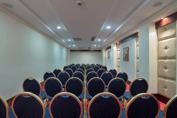 TRENDY SIDE BEACH ADULT ONLY 16+ Meetings