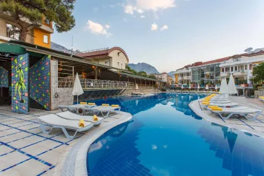 TU CASA GELIDONYA HOTEL Pools & Beach