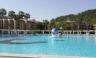 MARVIDA CLUB PALMERAS PASCHA Pools & Beach