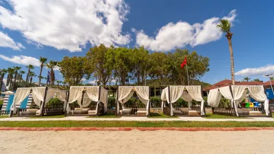 MARVIDA CLUB PALMERAS PASCHA Pools & Beach