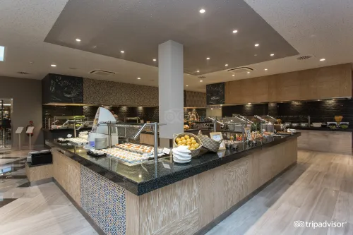 TUI BLUE SARIGERME PARK Restaurants