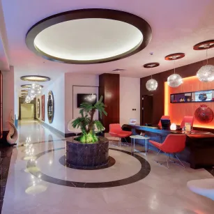 TUI BLUE SIDE ADULTS ONLY 16+ Lobby