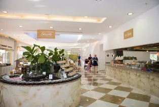 TUI BLUE TROPICAL Restaurants
